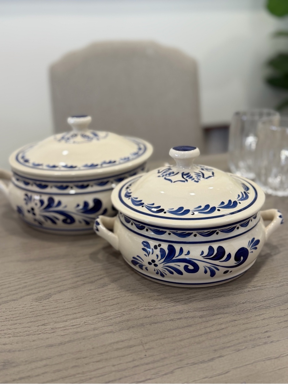Vinagres Blue Floral Ceramic Covered Casserole Dish - Cream and Blue